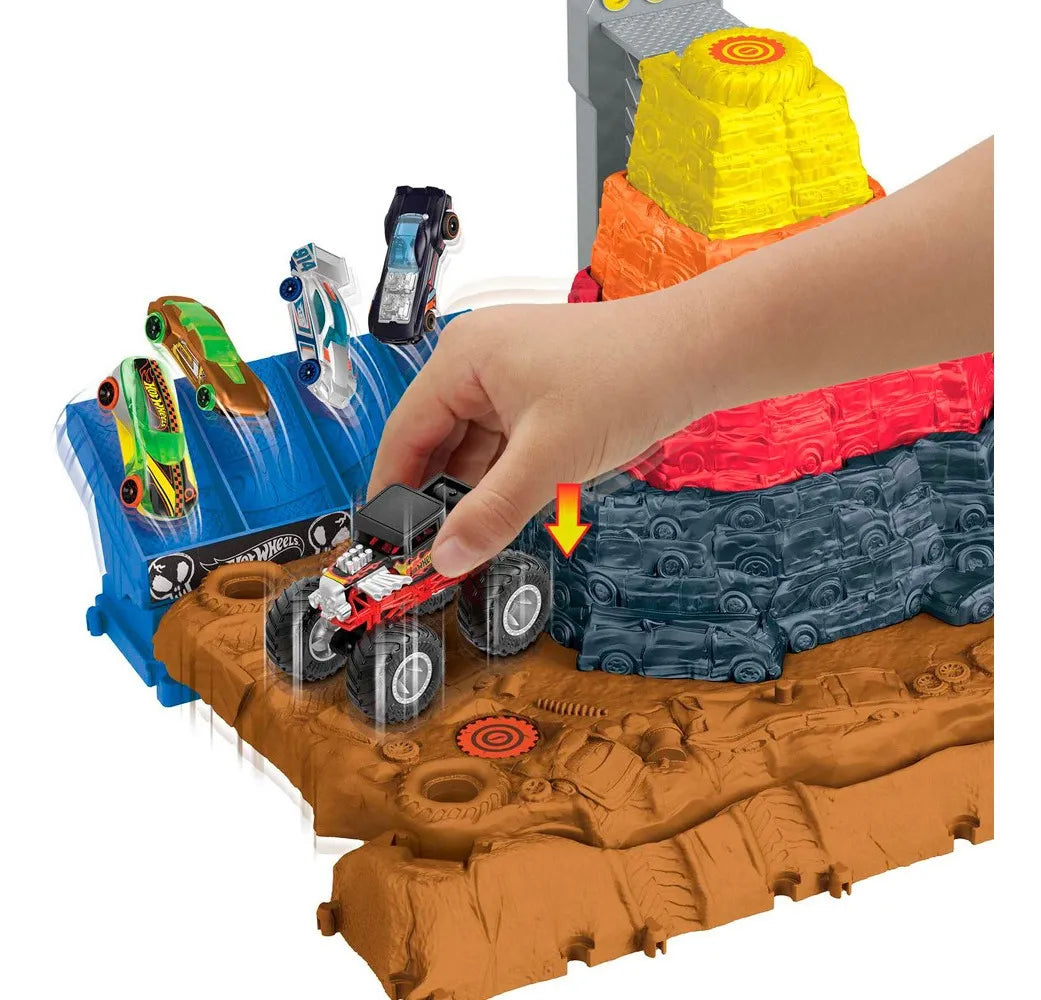 PISTA MONSTER TRUCKS ULTIMATE CRUSH YARD BONE SHAKER - MATTEL PISTA MONSTER TRUCKS ULTIMATE CRUSH YARD BONE SHAKER - MATTEL